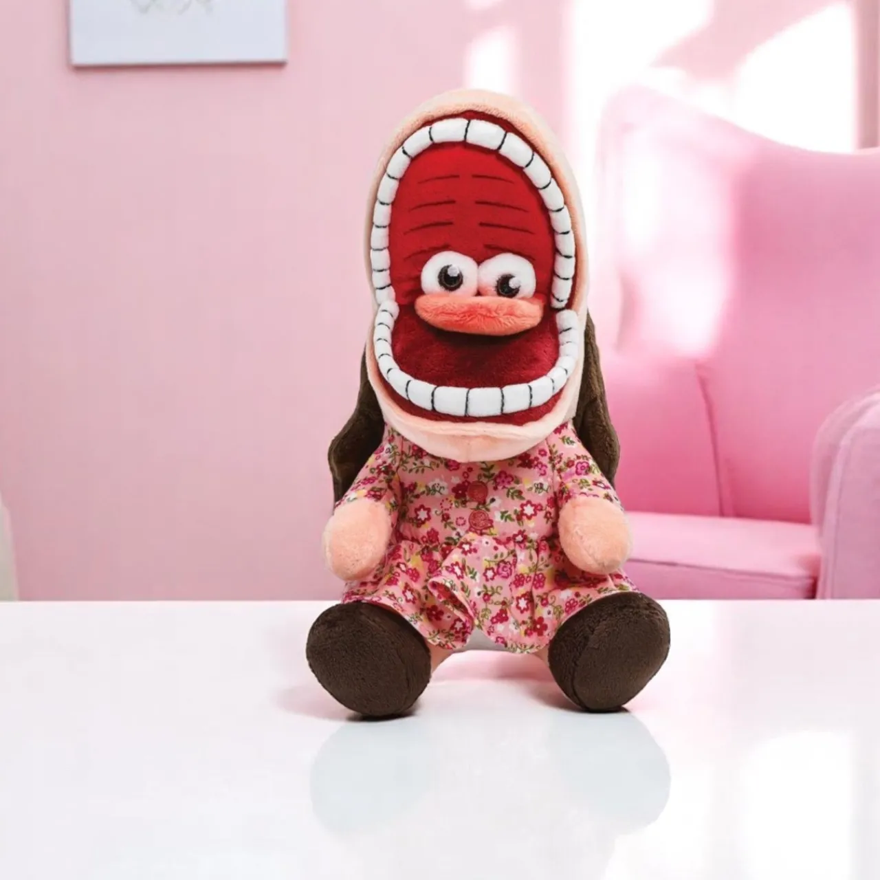 Beetlejuice Barbara Phunny Plush< Outlet