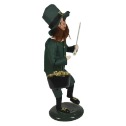 Byers' Choice - Leprechaun with Gold Caroler<Byers Choice Discount