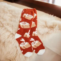 Cinnamon Roll Crew Socks< Discount