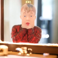 Cody Foster Glass Kevin McCallister Ornament< Outlet