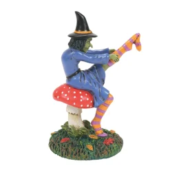 - Snow Village Halloween - Darn Good Darn<Department 56 Hot