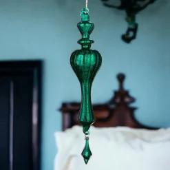 Emerald Green Finial Ornament< Best