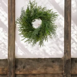 Everlands 23 Inch Wreath< New