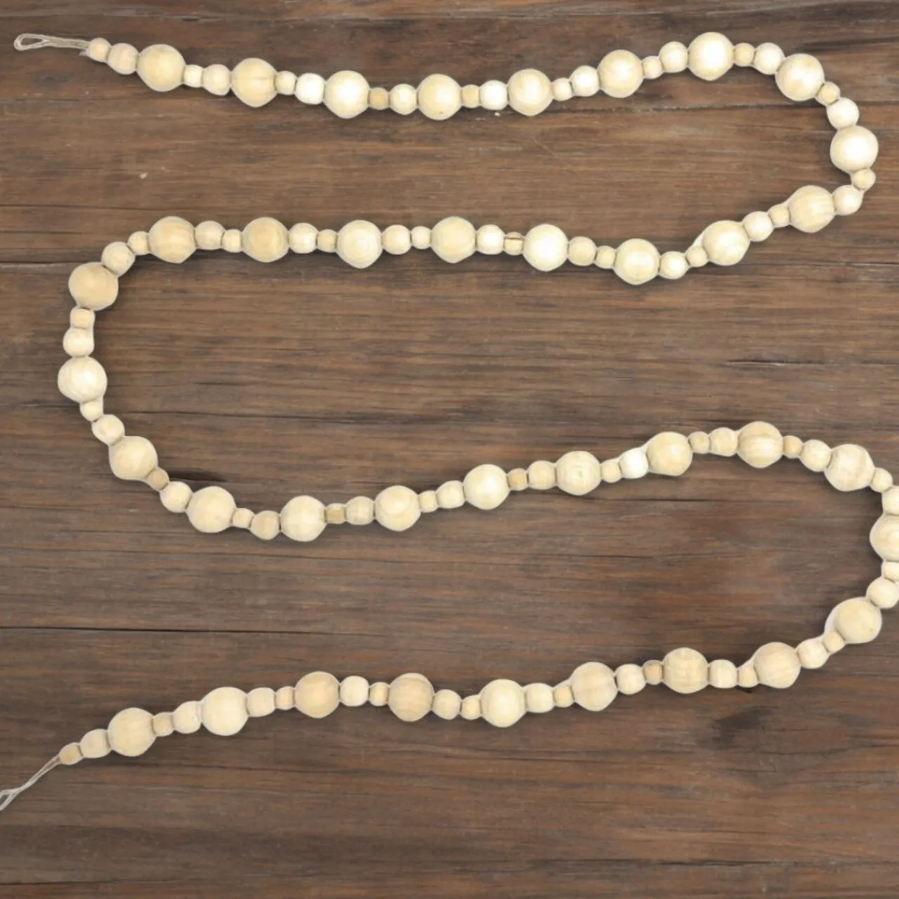 6 Foot Natural Wood Bead Garland< Hot