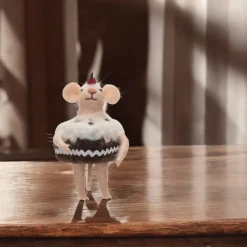 Handmade Wool Felt Mouse in Cake Outfit< Discount