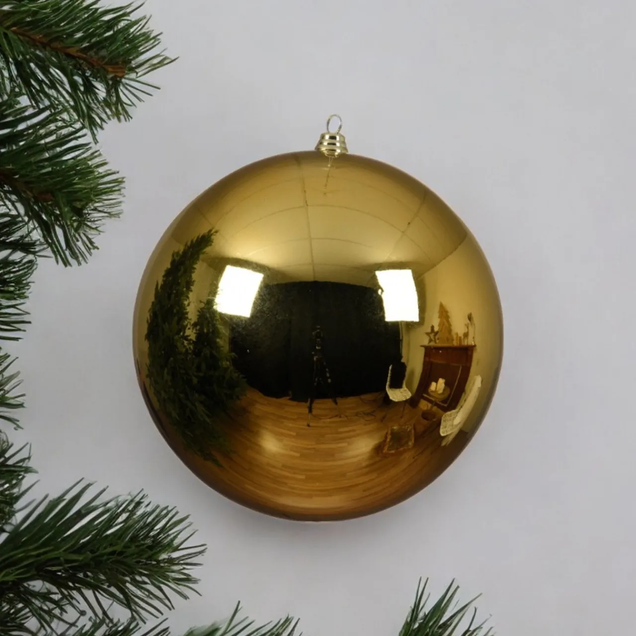 8 Inch Shatterproof Shiny Gold Ornament< New