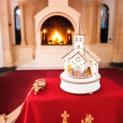LED Wood Church With Train Scene<Lumineo Outlet