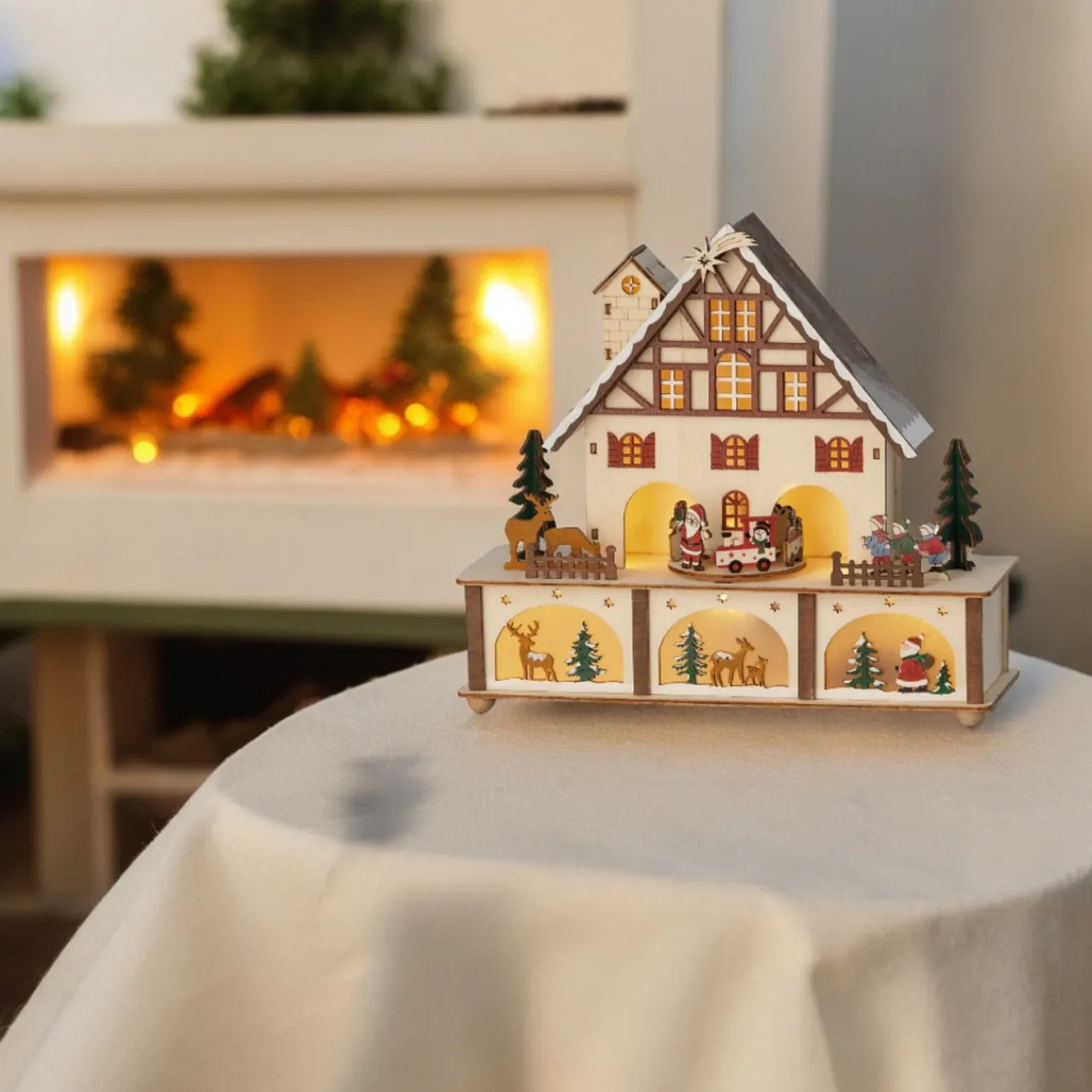 LED Wood House With Santa Scene<Lumineo Clearance