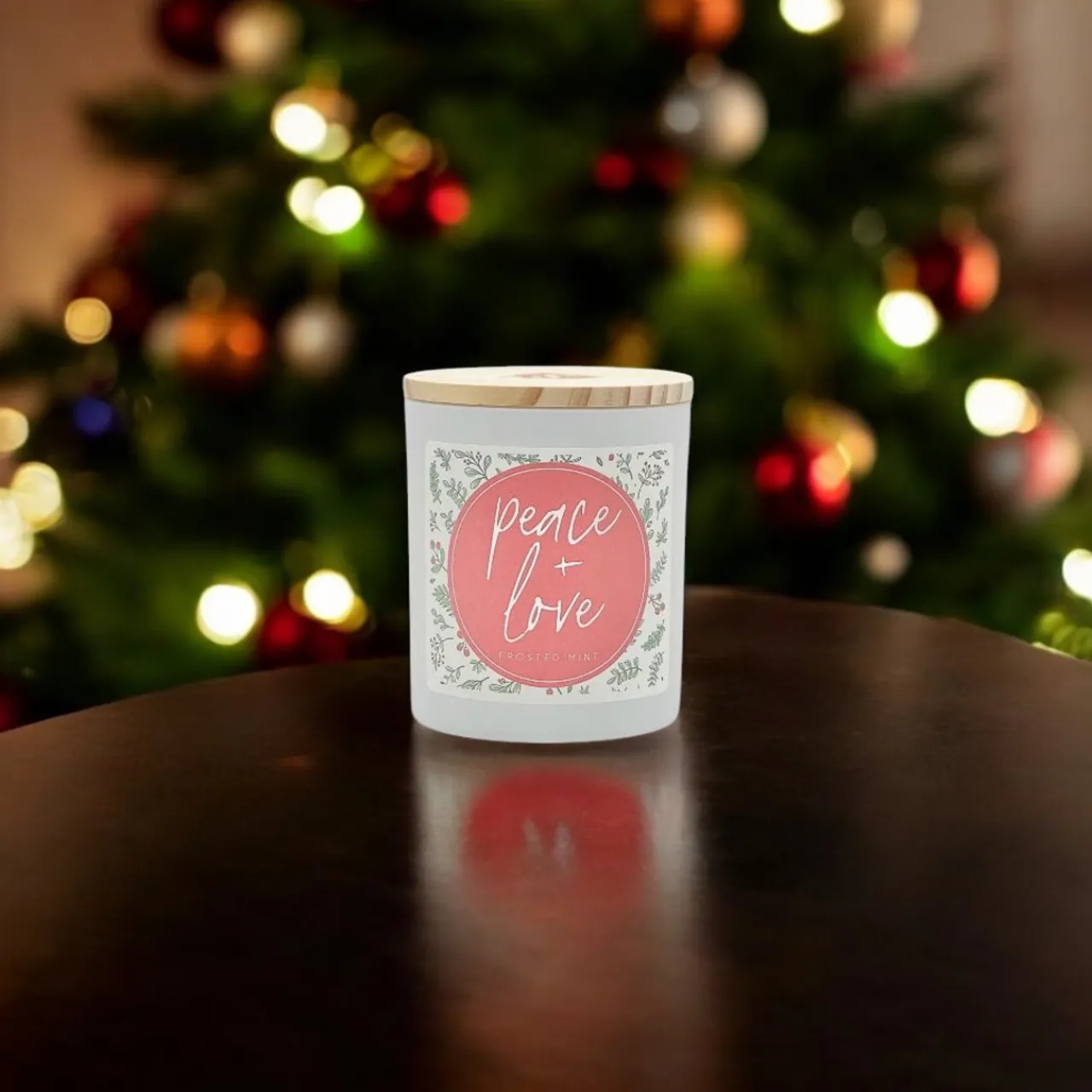 Peace & Love Candle with Frosted Mint Scent< Fashion