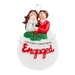 Personalized Engaged Couple Ornament< Best