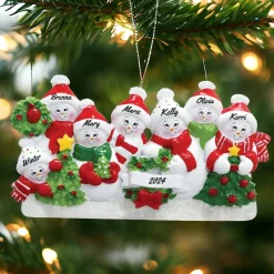 Personalized Snow Family of 7 Ornament | The Christmas Loft< Fashion