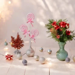 Pink Lollipop With Pompom Holly Spray< Discount
