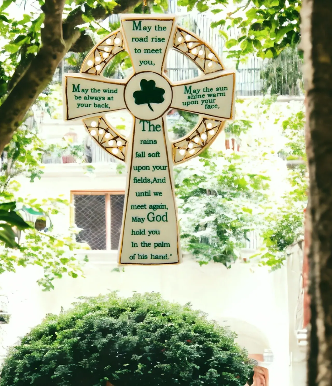Porcelain Irish Cross Ornament - The Christmas Loft<Kurt Adler Clearance