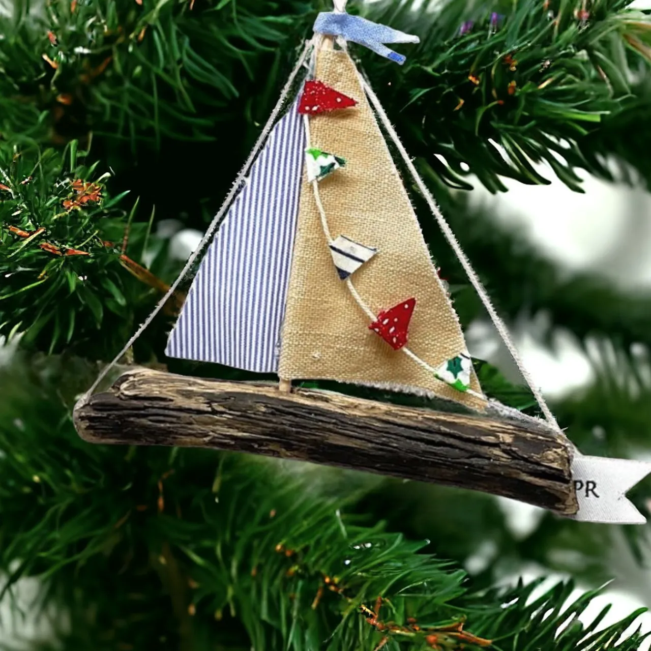 Handcrafted Sailboat Ornament<Priscilla Racki Fashion