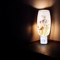 – Spring Florals And Birds on Stems Night Light<Stony Creek Online
