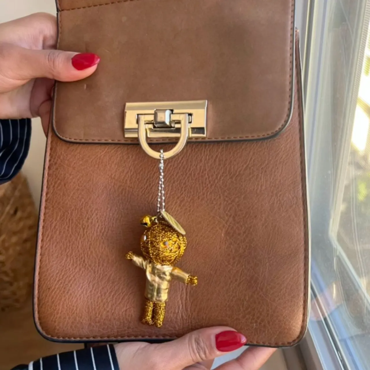 Voodoo Doll - Golden Voodoo Charm< Fashion
