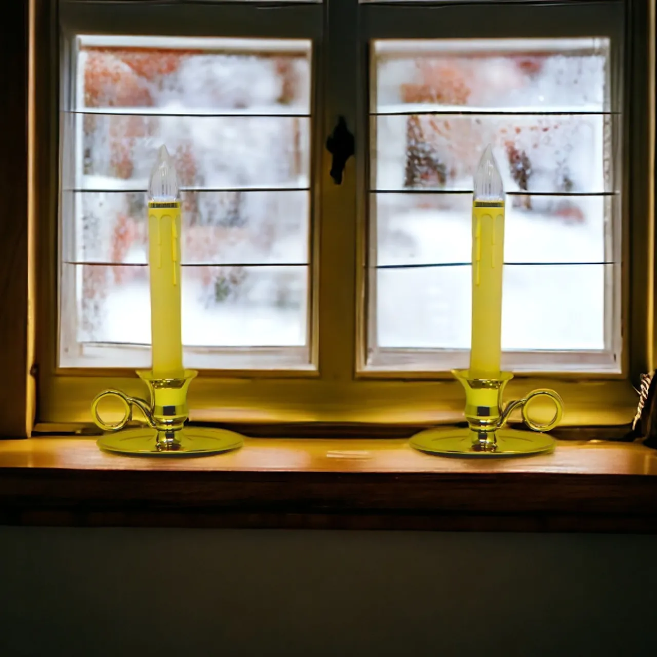 Williamsburg LED Window Candle With Auto Sensor - The Christmas Loft< Outlet